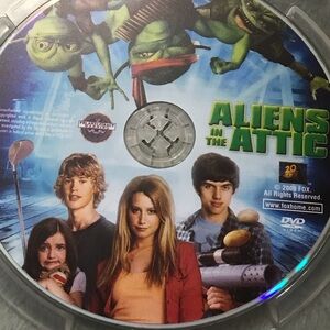 Aliens in the Attic DVD